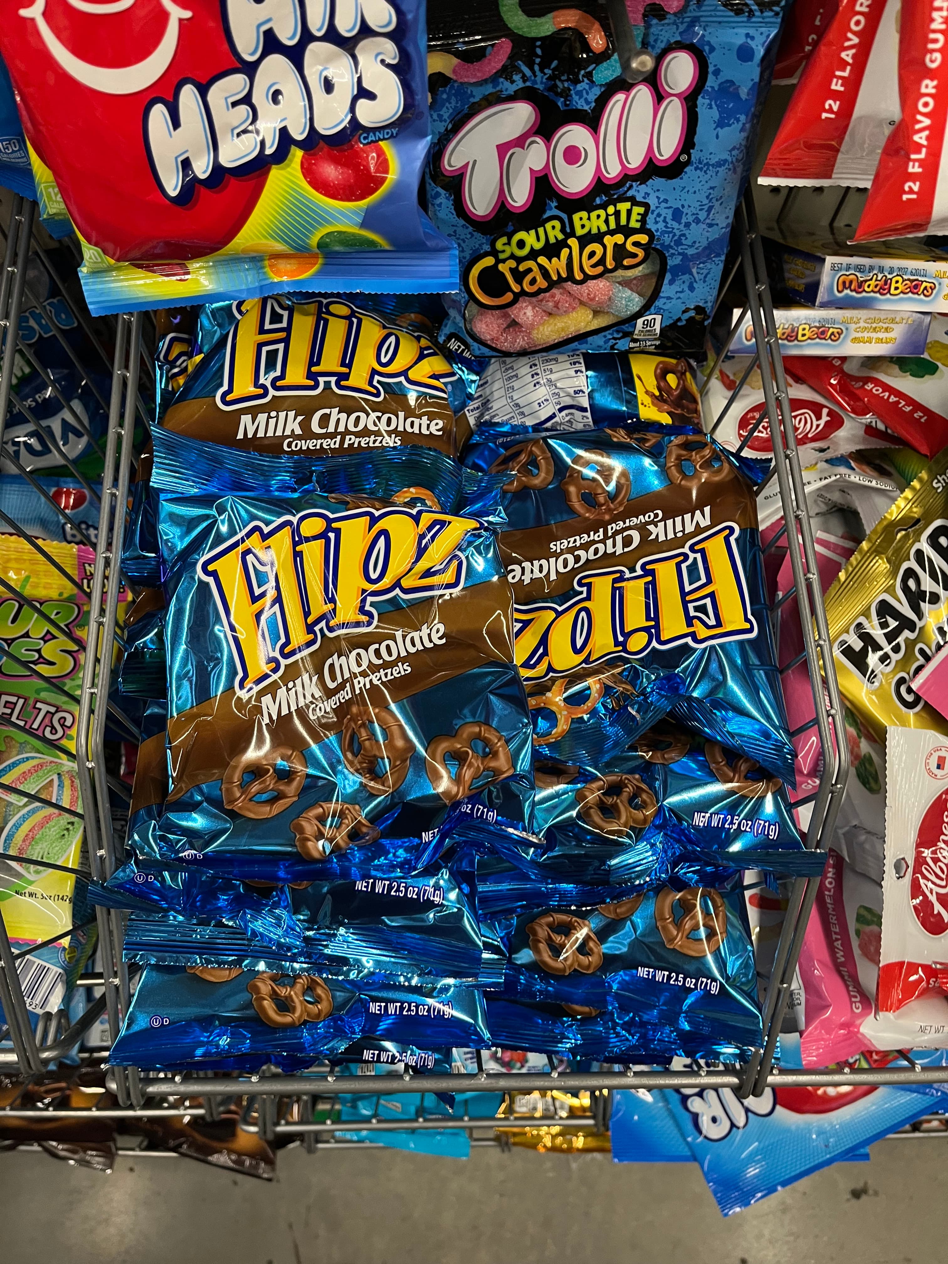 Flipz Pretzels cubiertos de chocolate con leche 2.5 oz